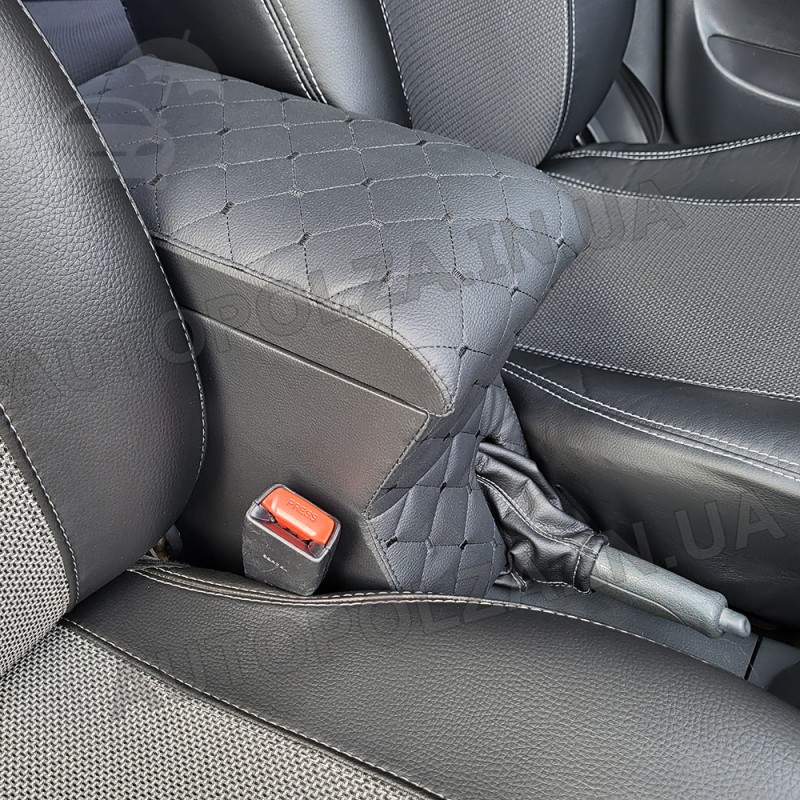 Подлокотник на Daewoo Lanos, Sens, Chevrolet Lanos с черной строчкой Autoprofi 