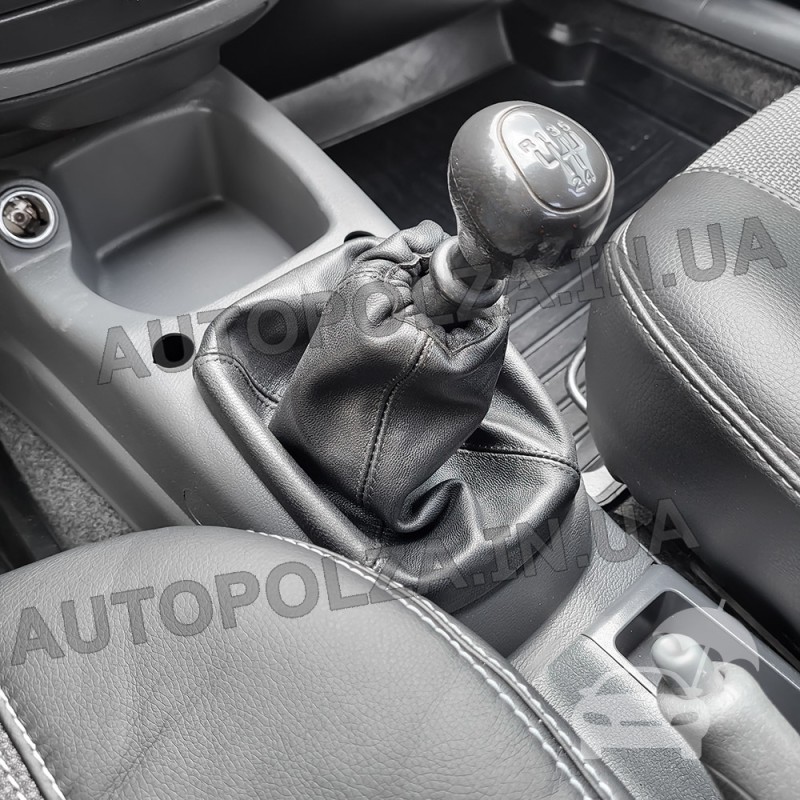Чехол на ручку кпп Daewoo Lanos, Sens кожаный с рамкой Master