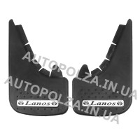 Передні гумові бризковики на Daewoo Lanos, Sens, Chevrolet Lanos зі словом "Lanos" (2 шт.)