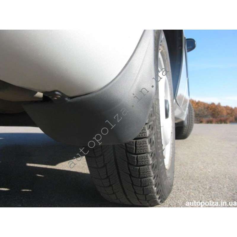 Гумові бризковики на Daewoo Lanos, Sens, Chevrolet Lanos Стандарт